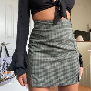 Brandy Melville mini skirt